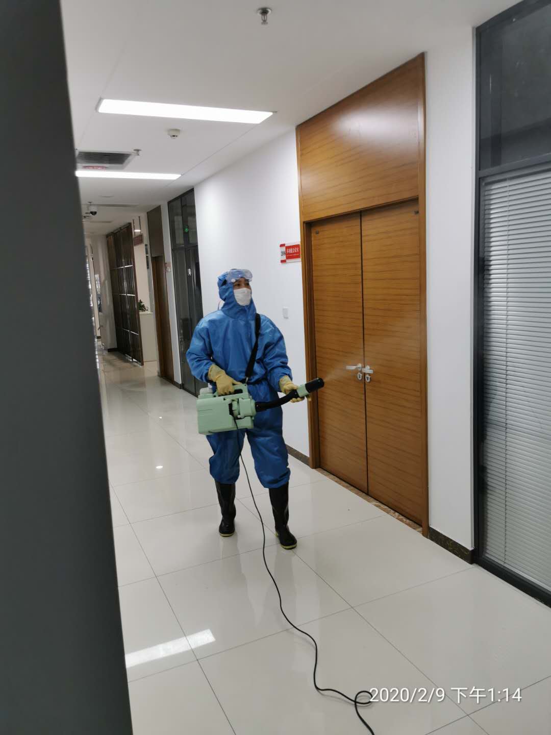 ������˾